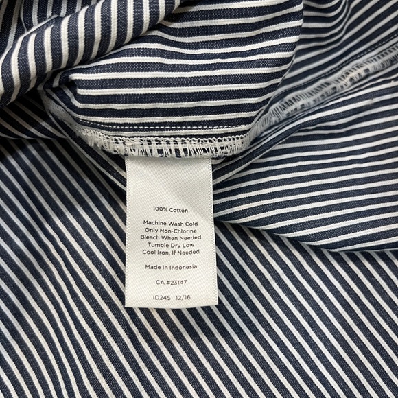Talbots Nautical Seersucker Blue/White Striped Skirt Size 14 - Picture 5 of 6
